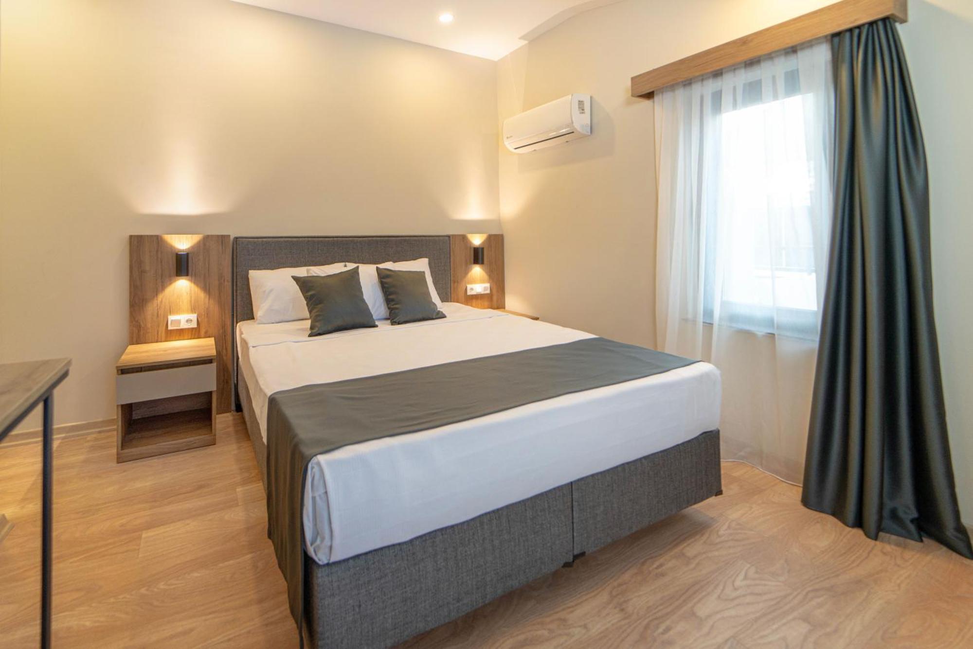 Deniz Boutique Hotel Анталья Экстерьер фото