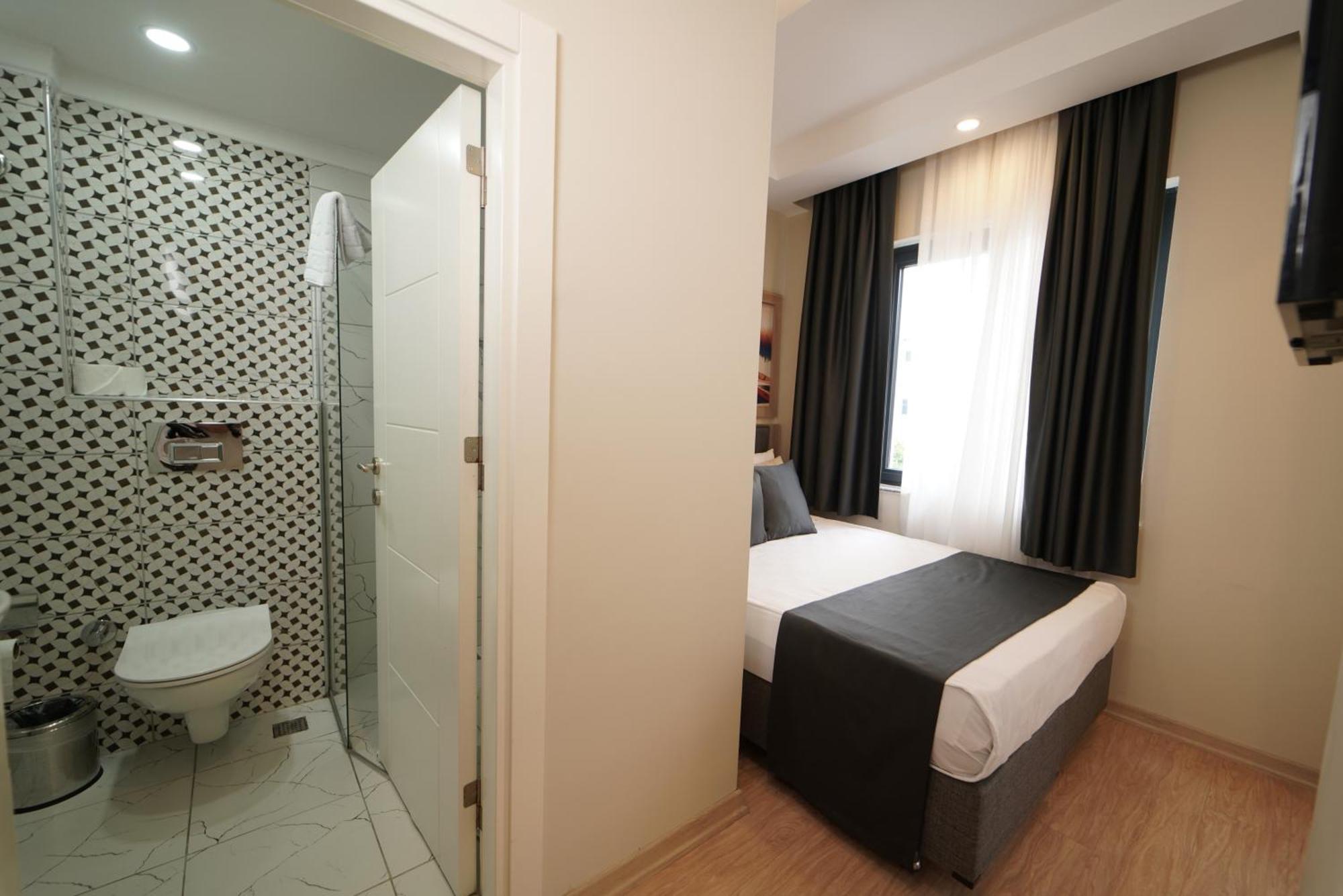 Deniz Boutique Hotel Анталья Экстерьер фото