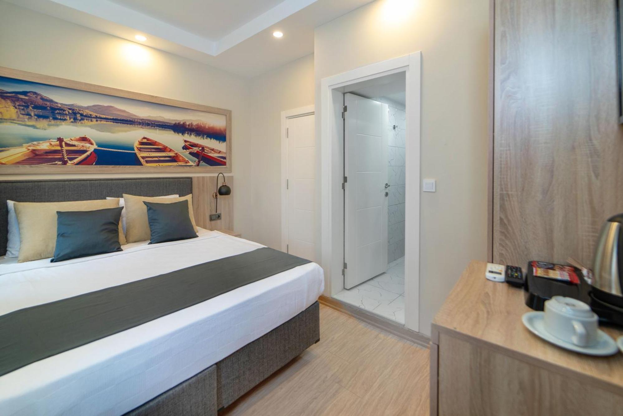 Deniz Boutique Hotel Анталья Экстерьер фото